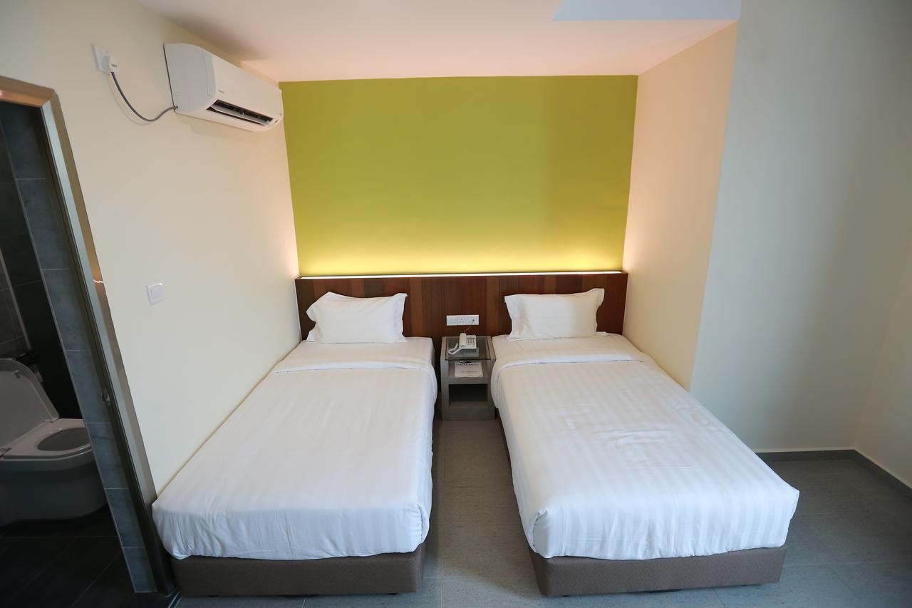 Pantai Regal Boutique Hotel Kuantan Dış mekan fotoğraf