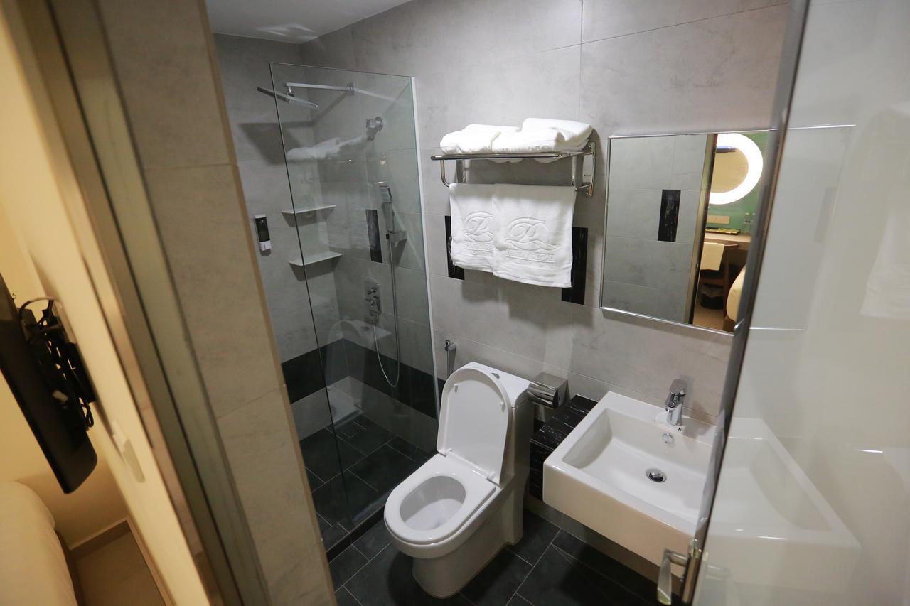 Pantai Regal Boutique Hotel Kuantan Dış mekan fotoğraf