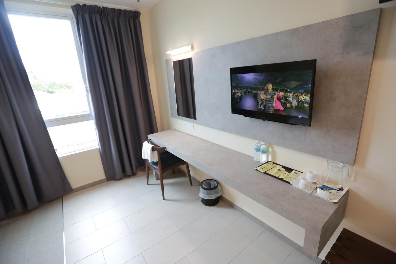 Pantai Regal Boutique Hotel Kuantan Dış mekan fotoğraf