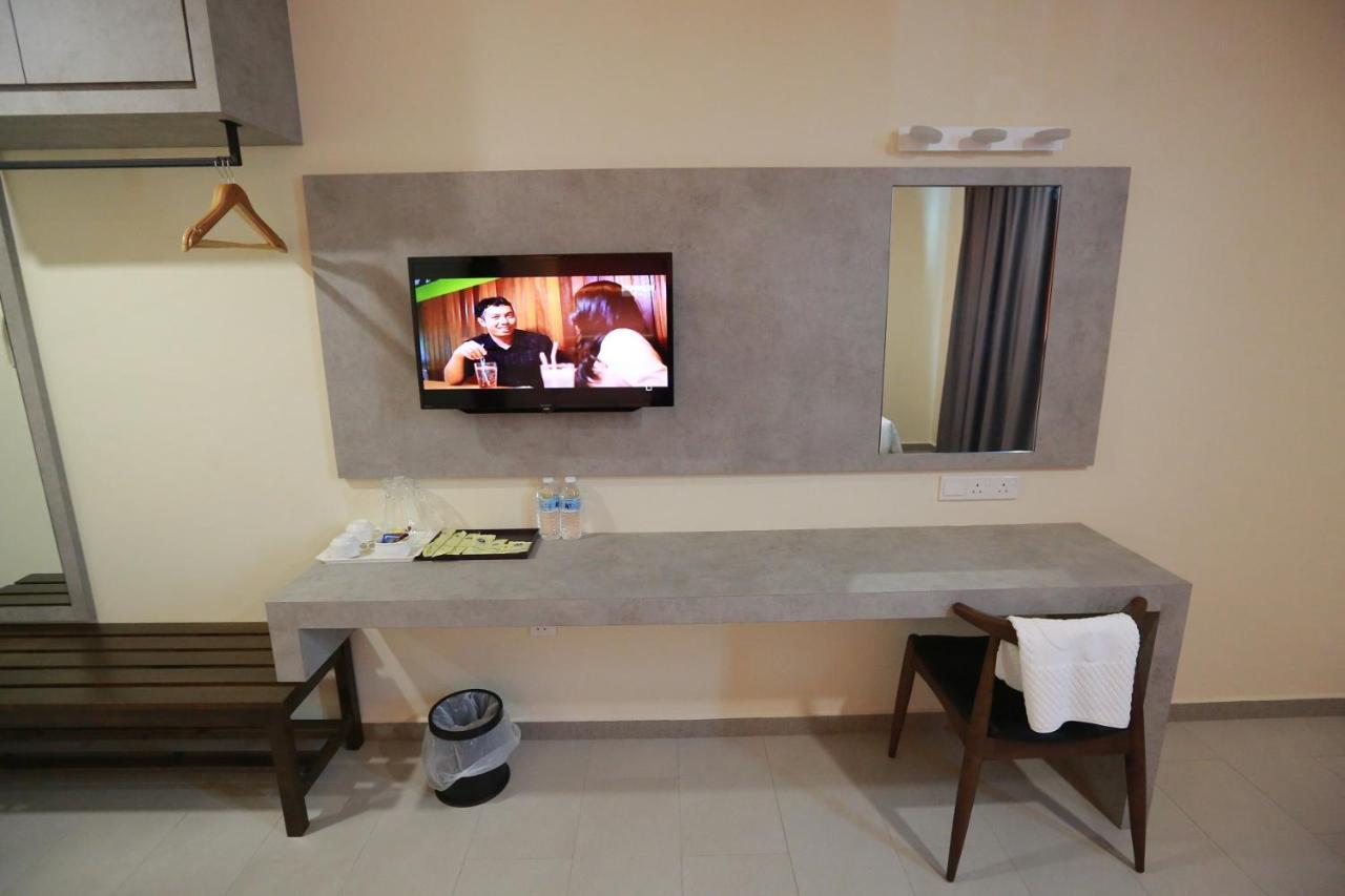 Pantai Regal Boutique Hotel Kuantan Dış mekan fotoğraf